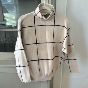 Davi & Dani mock-neck, window pane sweater tan/black. Size S